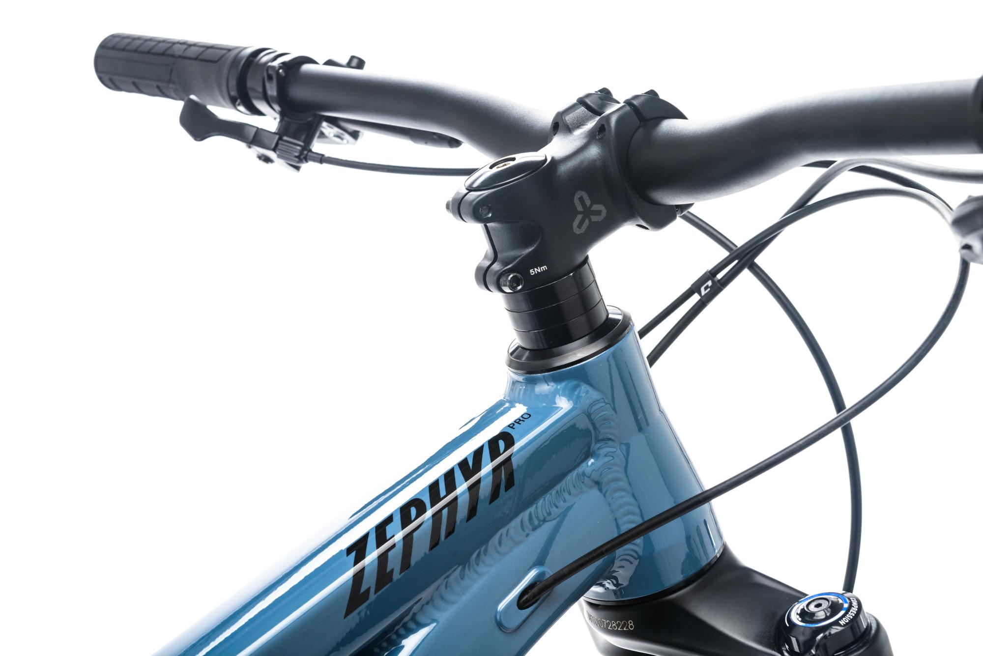 CTM ZEPHYR Pro 29 - tmavosivá perleť S – Obrázok 3