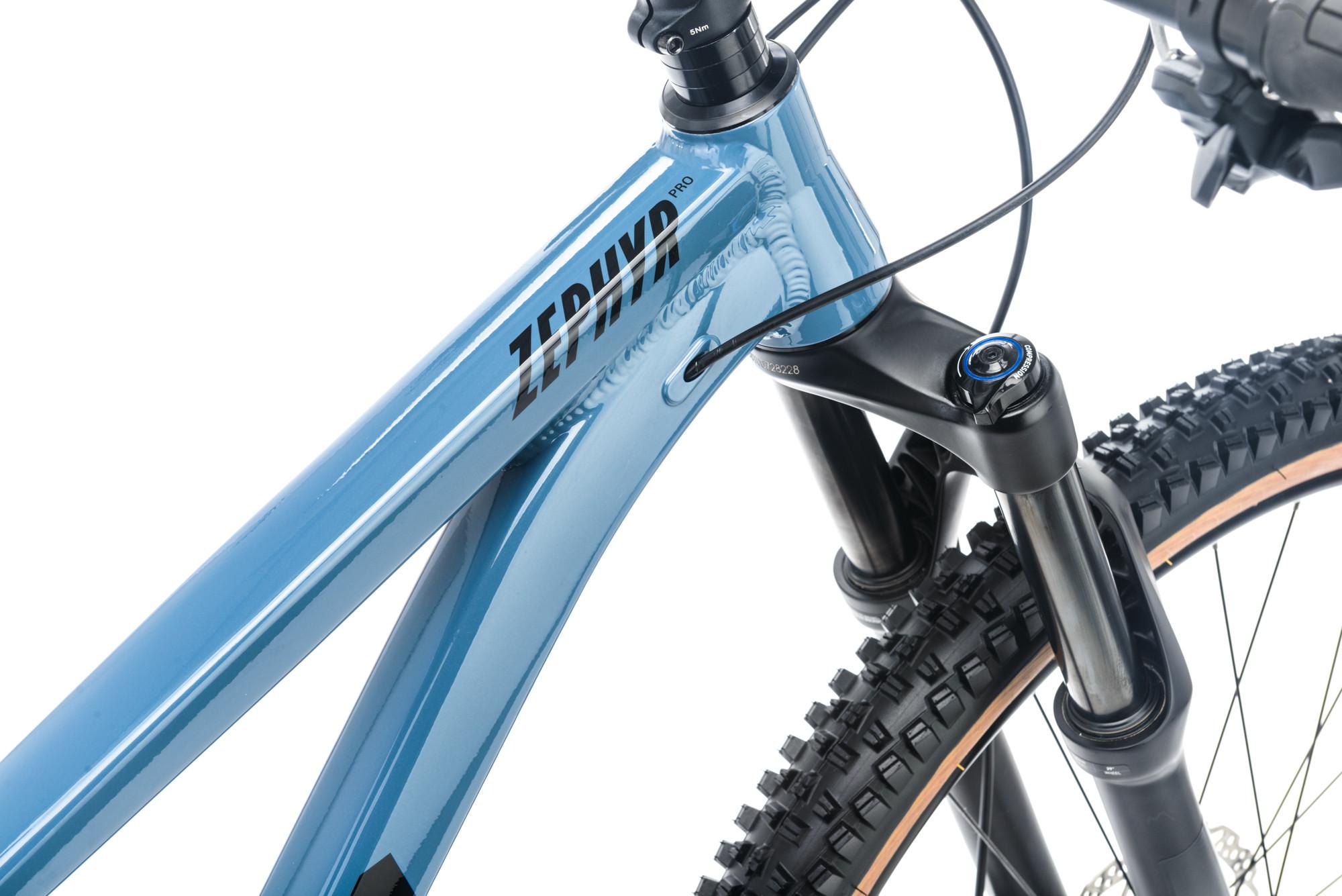 CTM ZEPHYR Pro 29 - tmavosivá perleť S – Obrázok 5